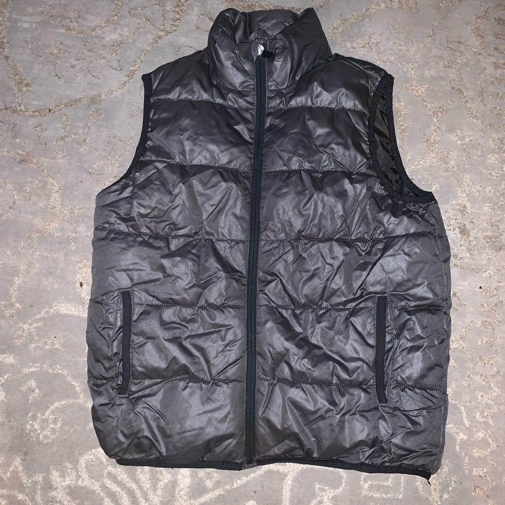 Old Navy Boy Vest Size M - Great Condition